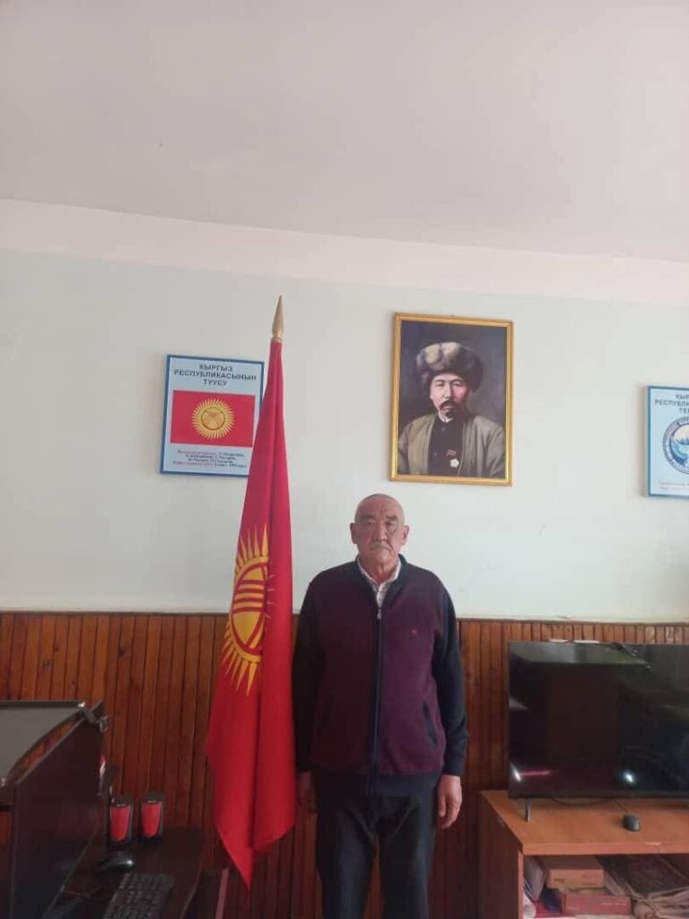 Бүгүн,  29-ноябрда Молдо Нияз айыл аймагынын айылдык кеңешинин VIII  чакырылышынын биринчи сессиясы  болуп өттү.